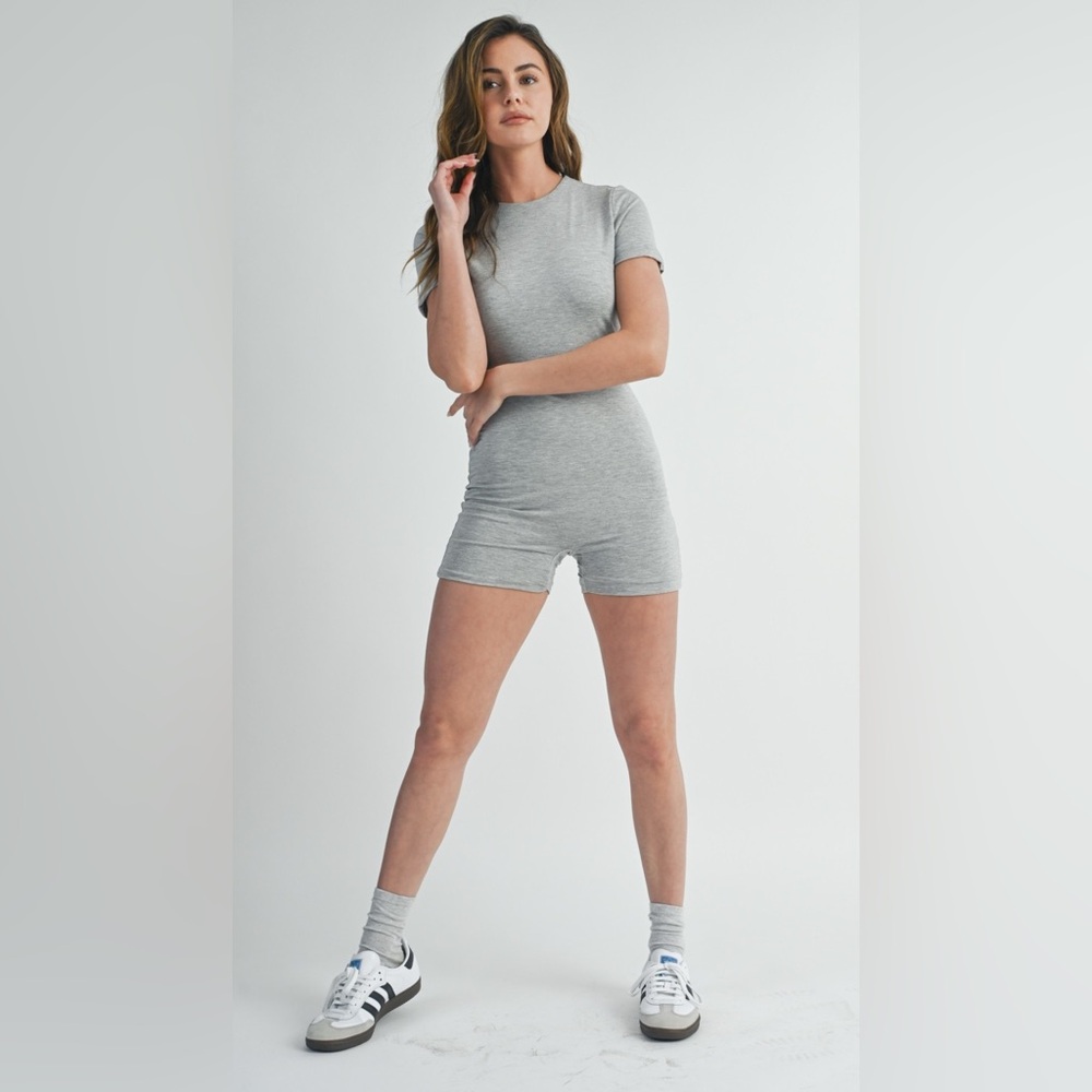 NWT BOUTIQUE_Solid Grey color bodycon women’s jumpsuit